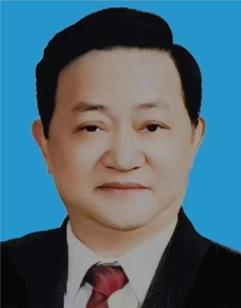 向哲慎.png