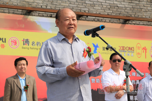 2010060110514478.jpg