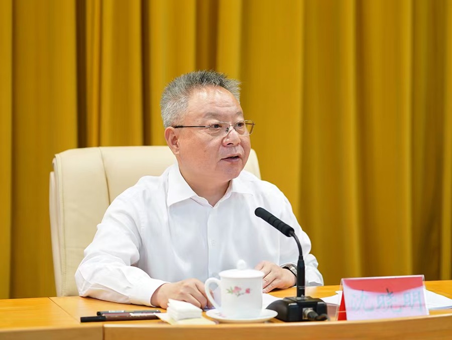 d951afa5cf7c4679a17e7583b8328e3b.jpg